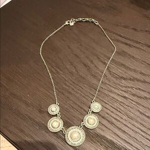 Chic Silver Necklace with Circular Accents